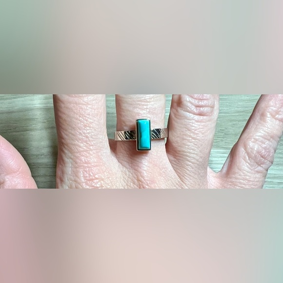 Vintage Designer Jay King DTR Textured Sterling Silver Turquoise Ring, Size 8 - Picture 8 of 10